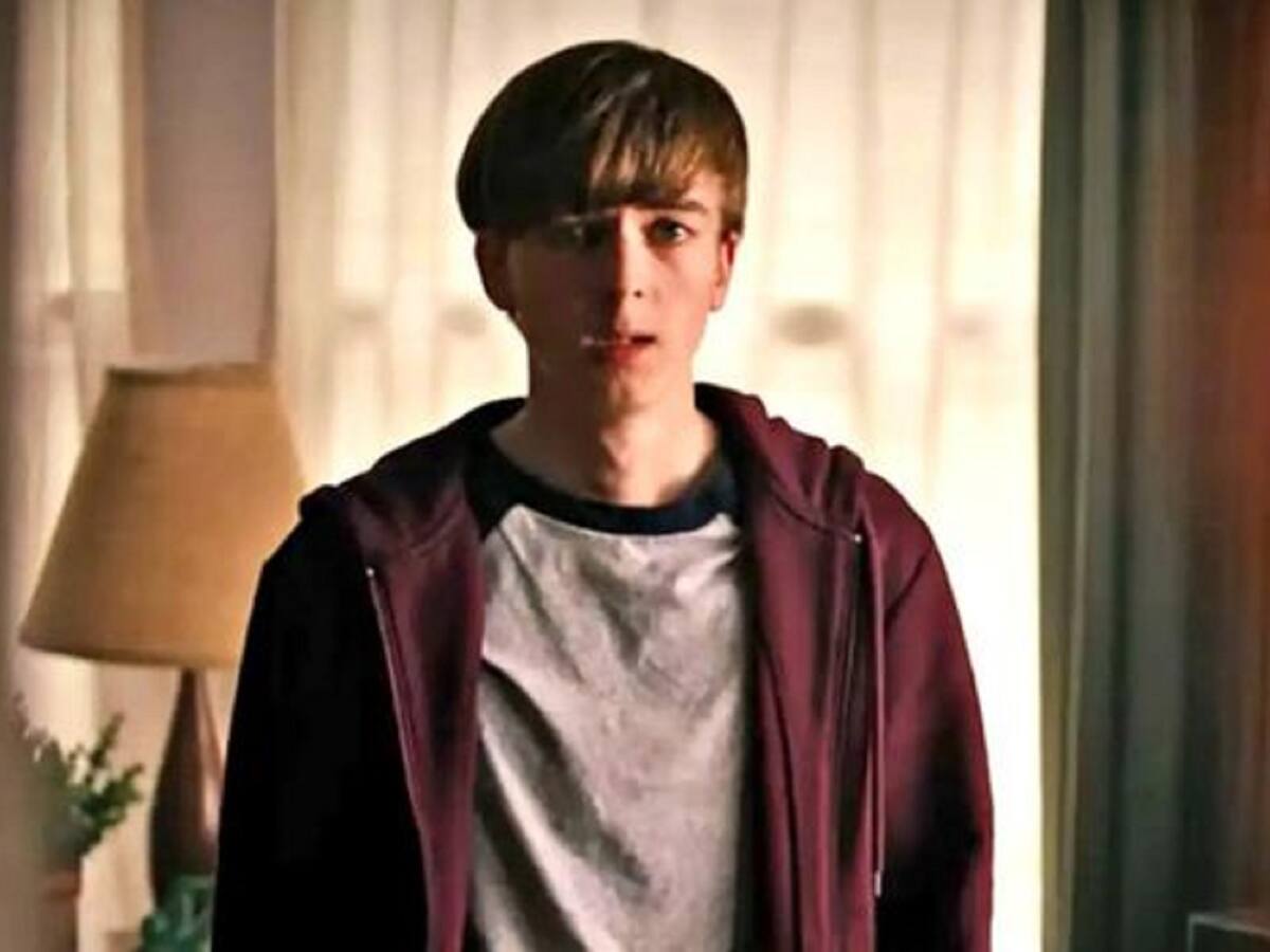 Condenan a cadena perpetua al actor Ryan Grantham por matar a su madre