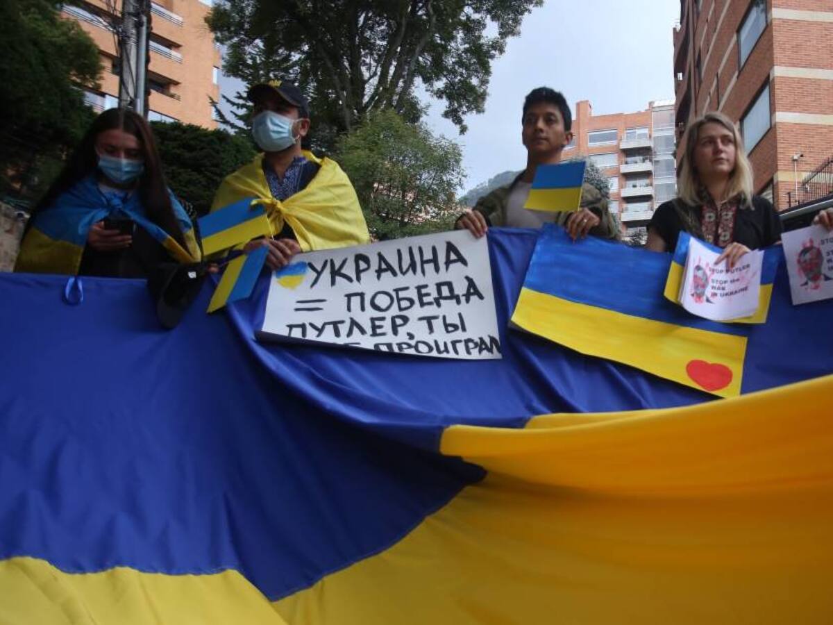 Colombia brinda asistencia a connacionales en Ucrania