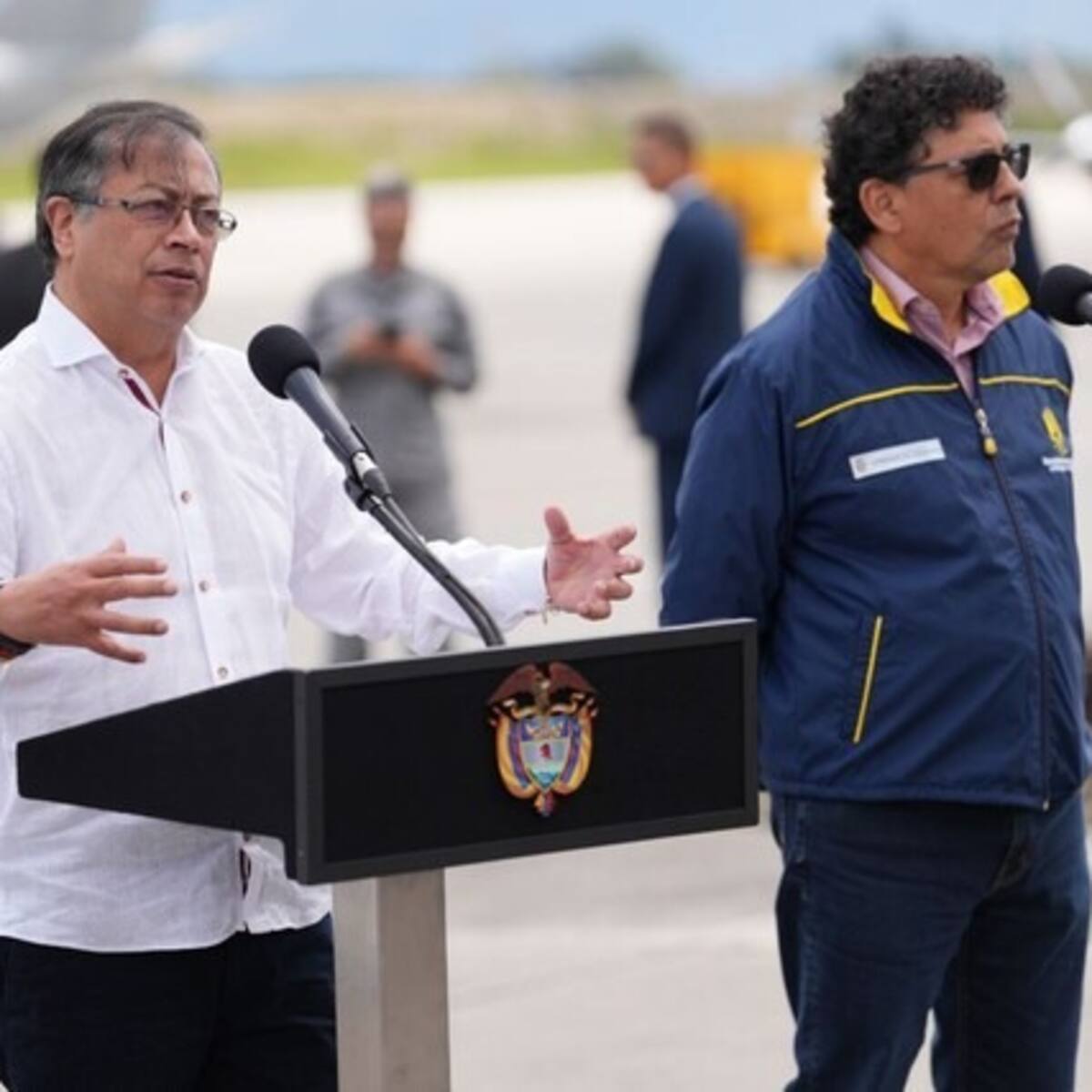 “Si no puede hacerlo, que dé un paso al costado”: Petro advierte a director de UNGRD