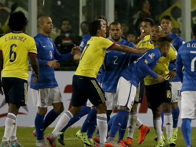 Neymar vs Selección Colombia
