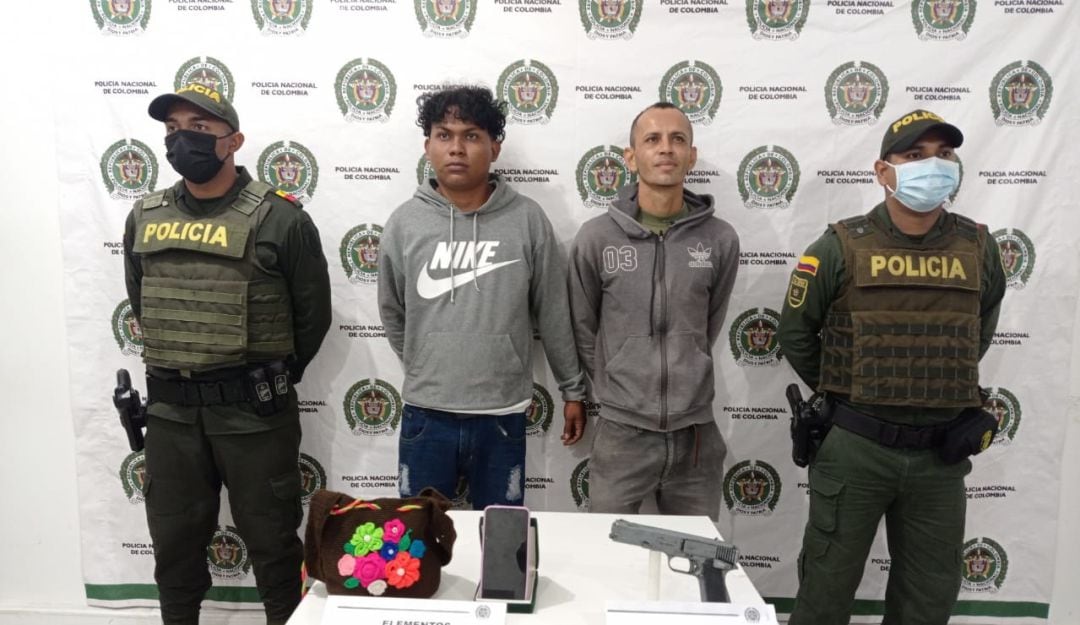 Los dos capturados, minutos antes habrían robado a una mujer en el municipio de Arjona.