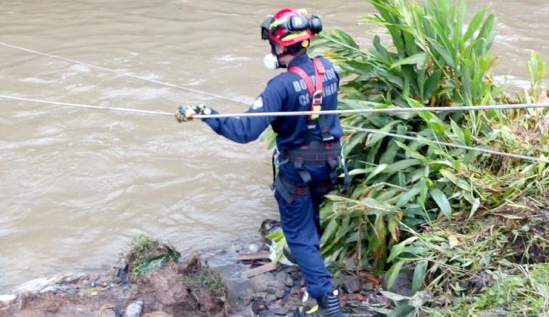 Rescatan cuerpo sin vida en el río Chinchiná