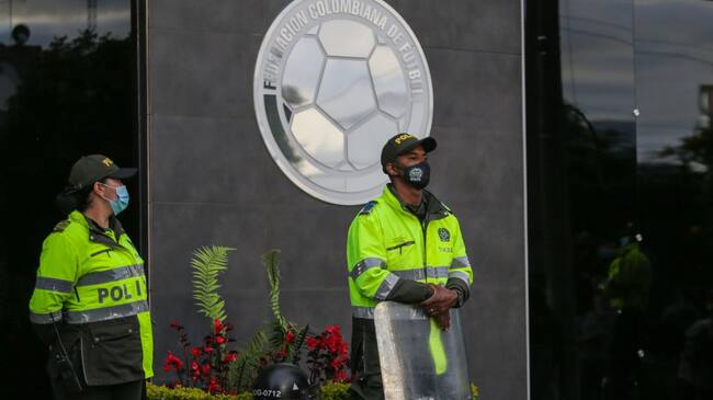 Tensa calma en Barranquilla en víspera del juego Colombia Argentina