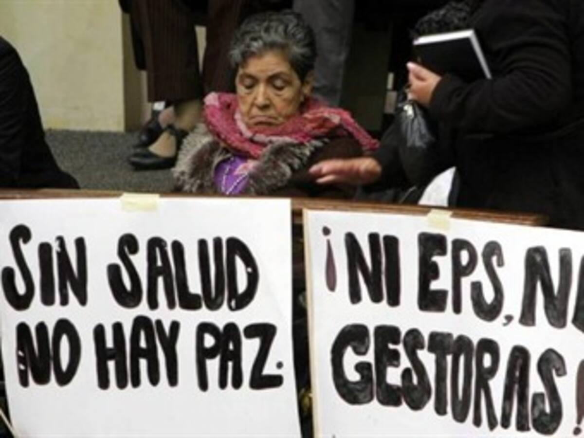 La salud está en punto crítico y reforma del Gobierno no es la solución