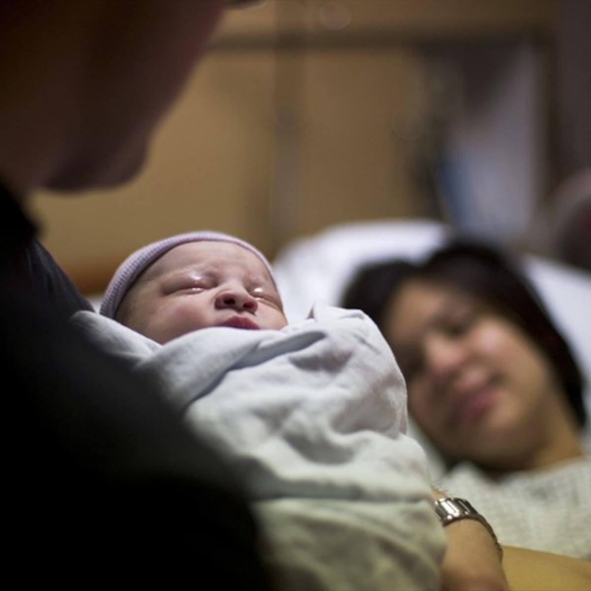 ¿Cuánto pagan de licencia de paternidad en Colombia y cuáles son los requisitos para solicitarla?