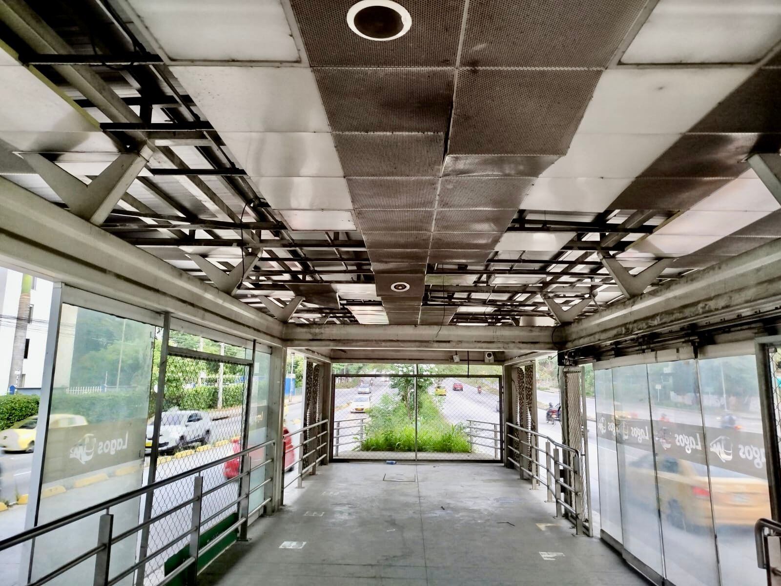 Cierran estación de Metrolínea.