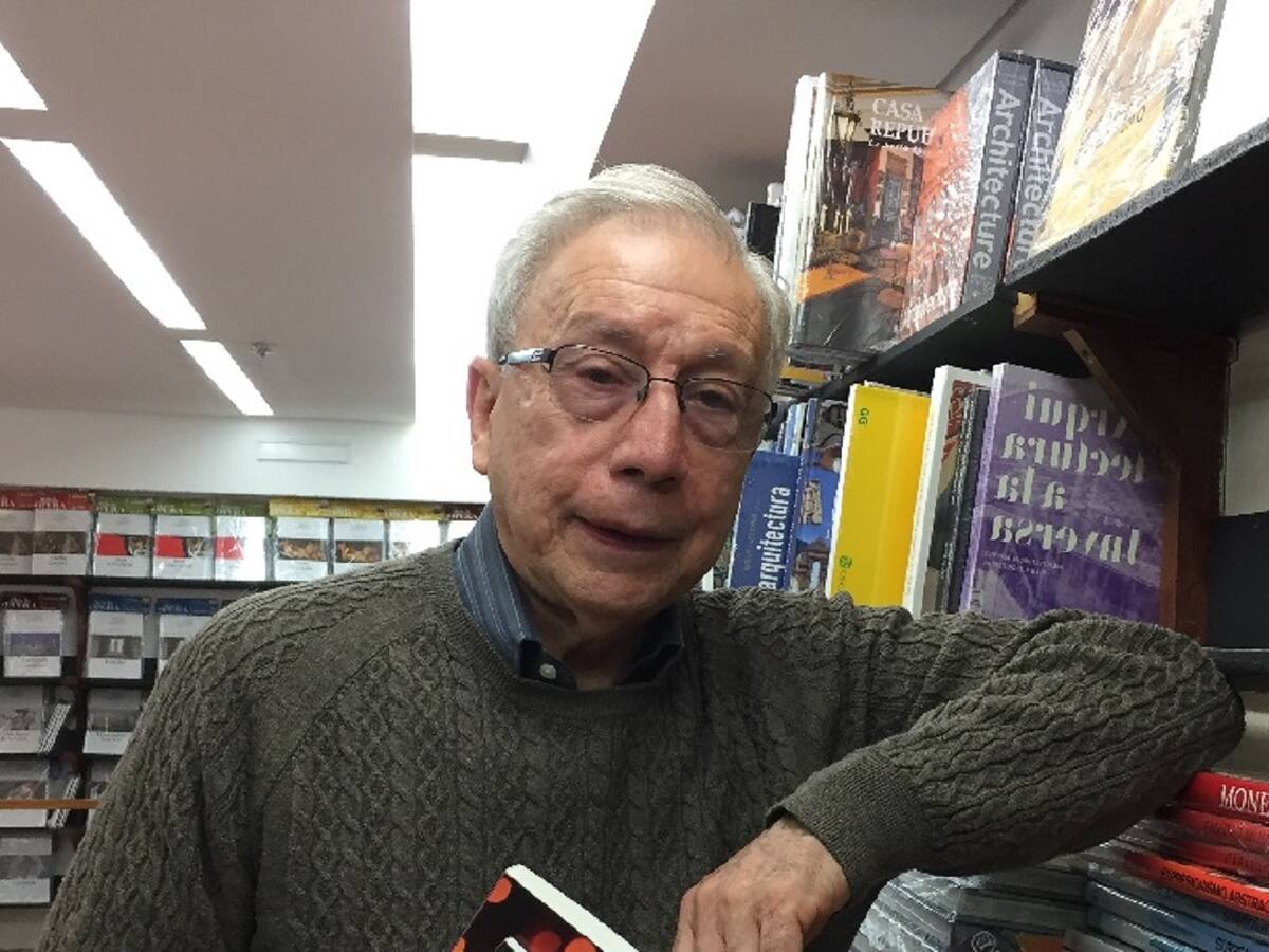 Falleció Felipe Ossa: librero, lector y coleccionista de historietas