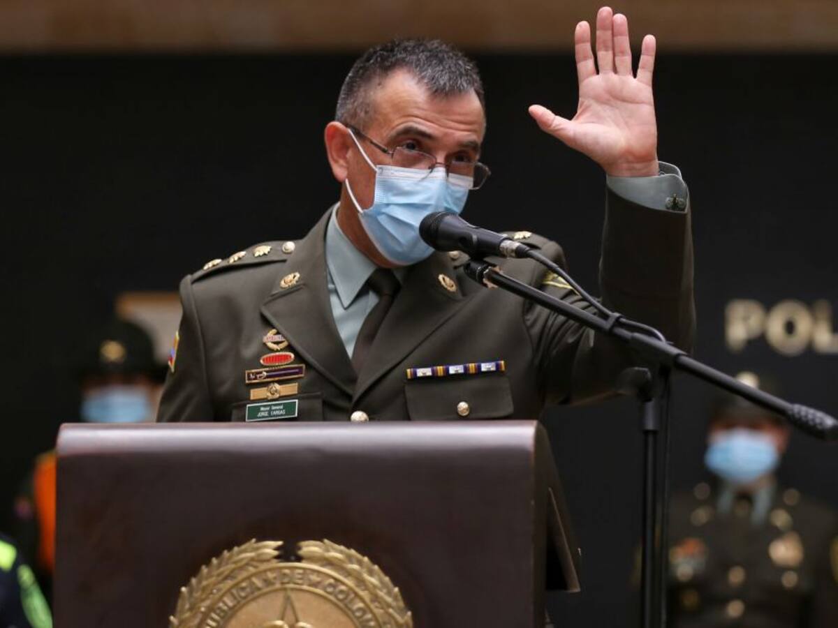 Comisión Segunda dio el visto bueno a ascenso de general Vargas