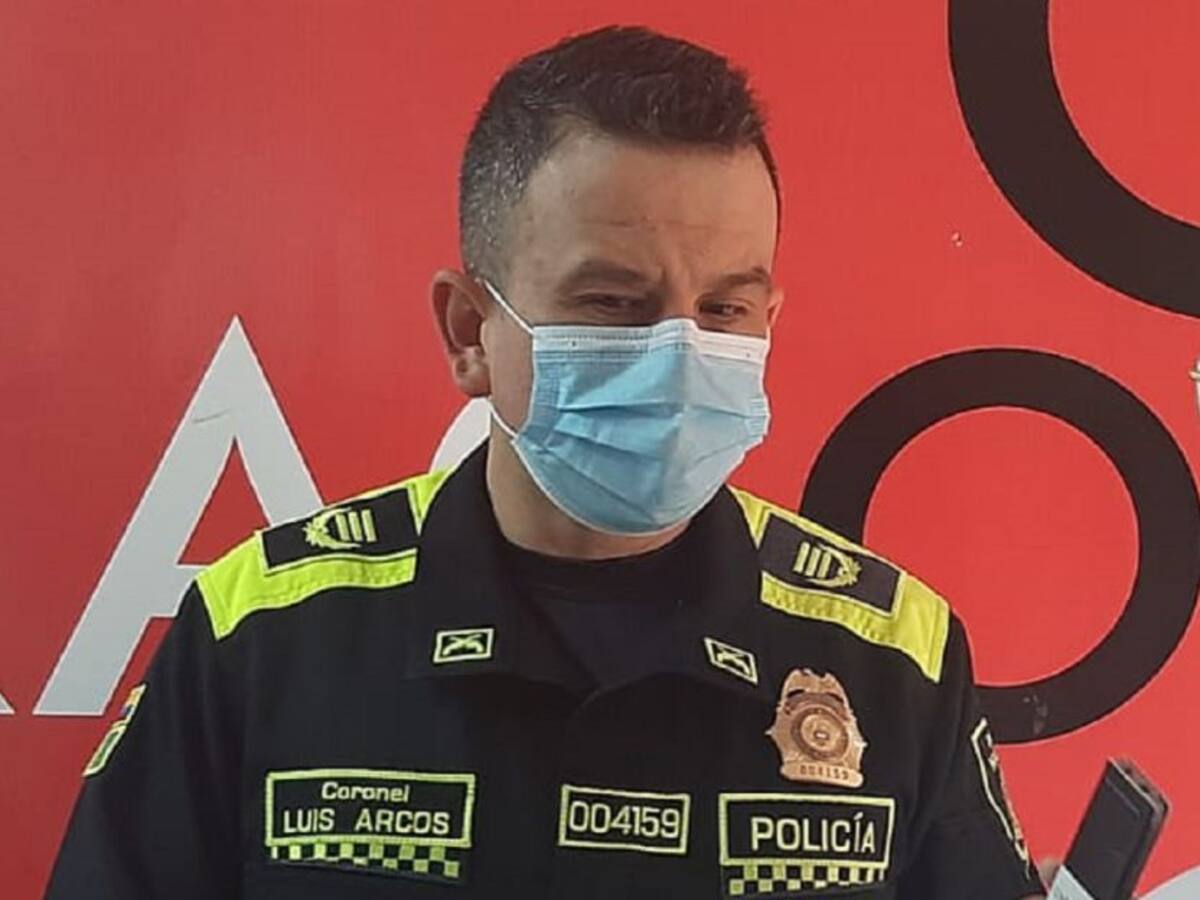 Investigan caso de menor que cayó desde un segundo piso de su colegio