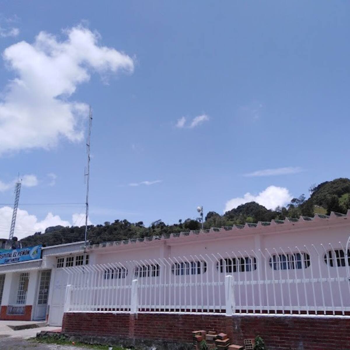 Alerta roja hospitalaria en El Peñón por robo masivo en la E.S.E