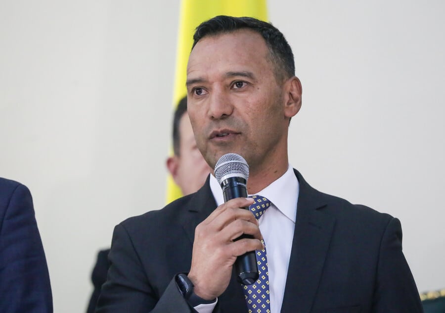 Pedro Sánchez, ministro de Defensa. Foto: (Colprensa-Catalina Olaya)