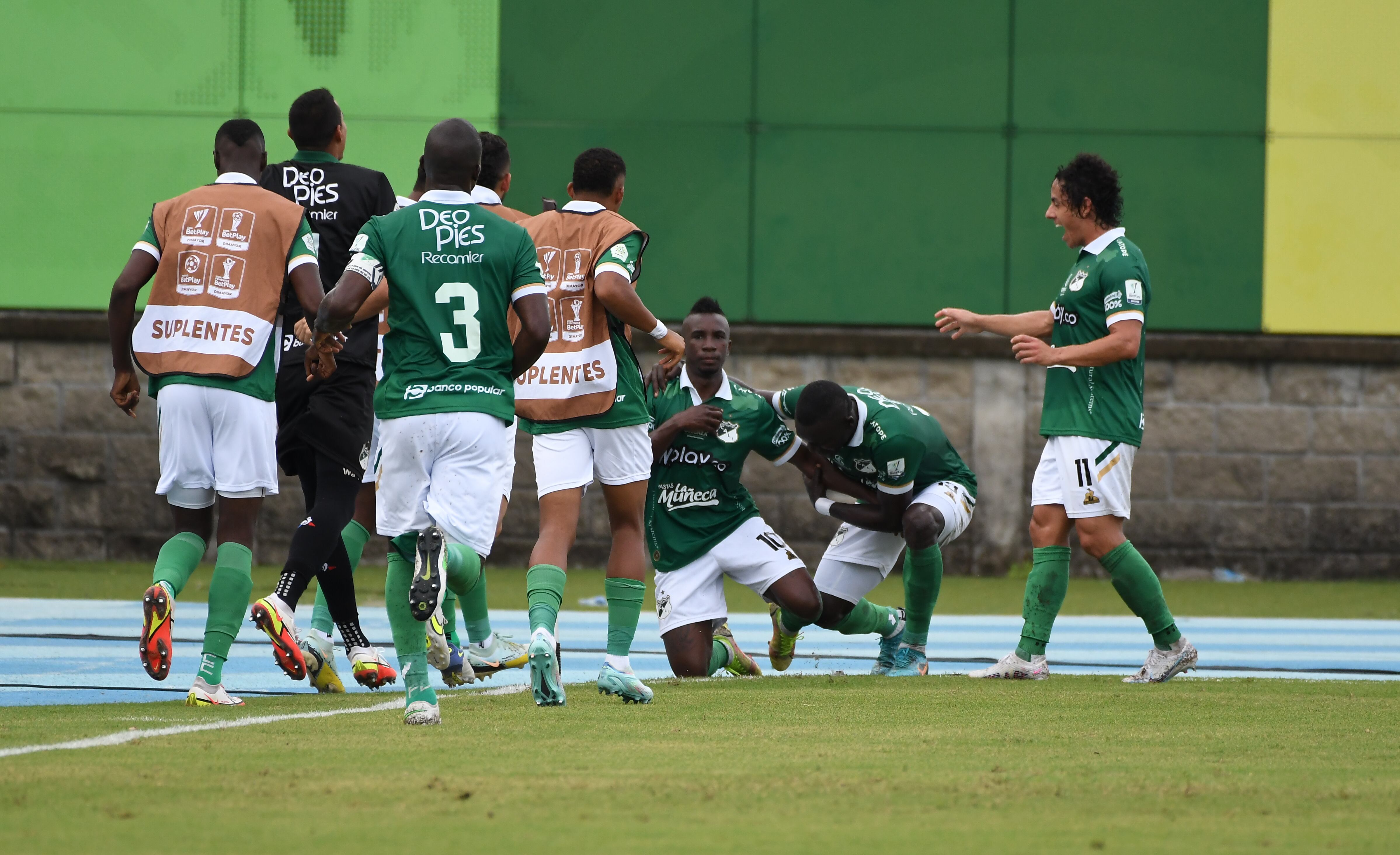Jugadores del Deportivo Cali. Foto: Colprensa.