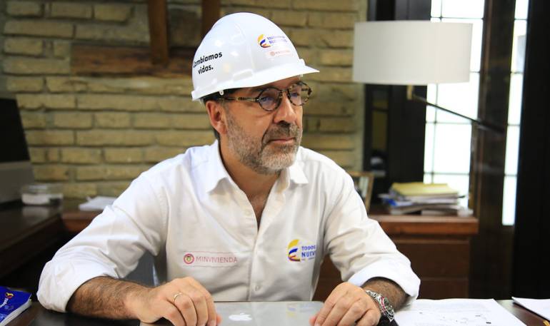 El Ministro de Vivienda, Camilo Sánchez Ortega