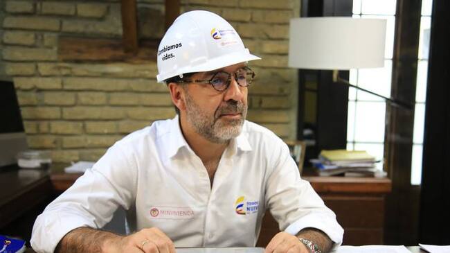 El Ministro de Vivienda, Camilo Sánchez Ortega