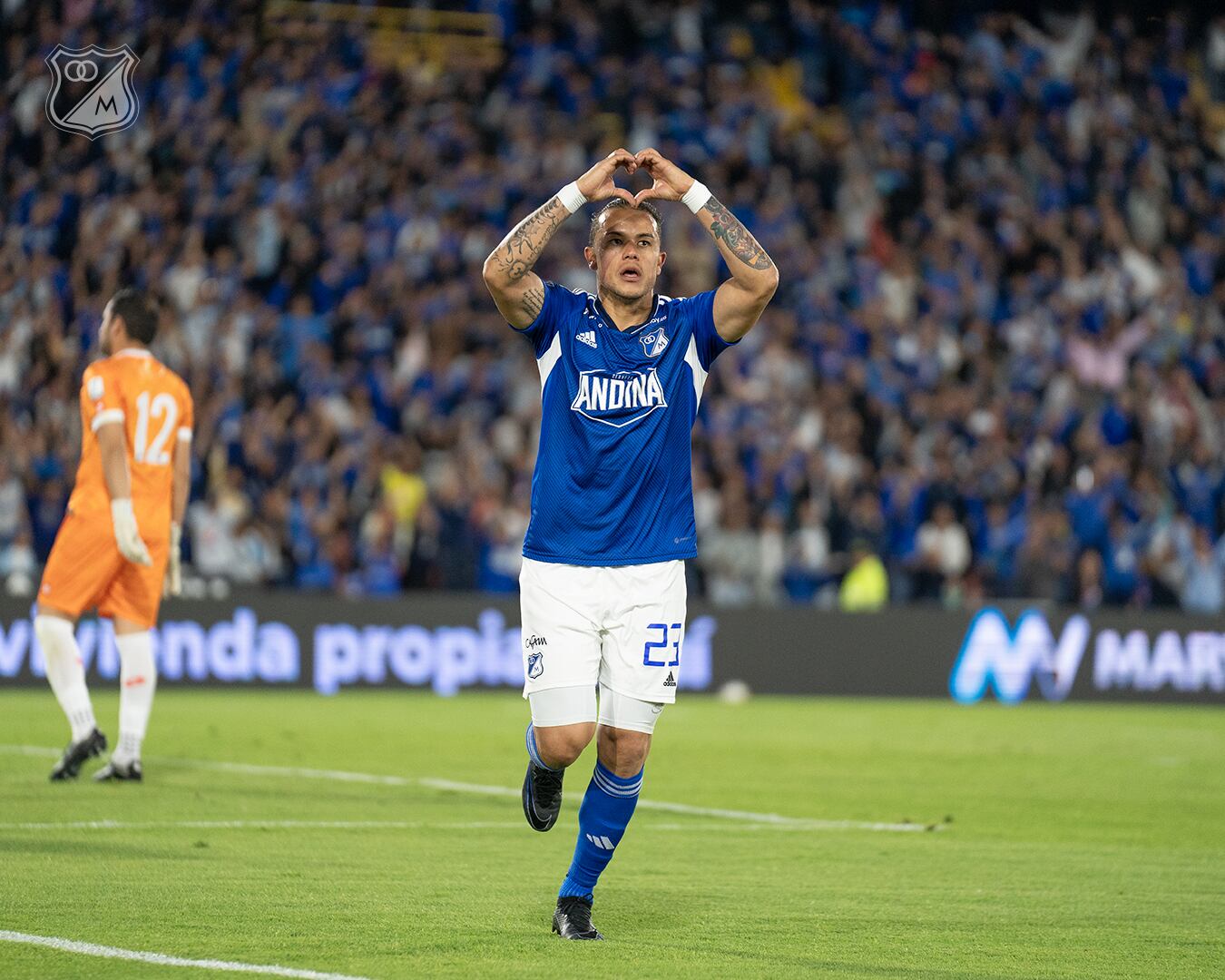 Leonardo Castro, delantero de Millonarios / @MillosFCoficial