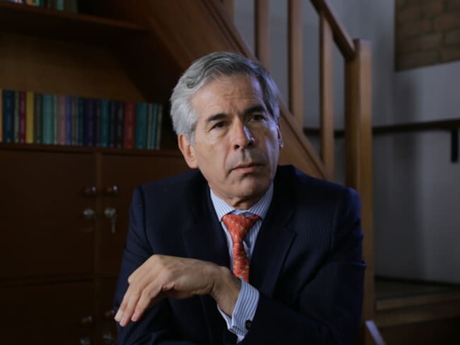 Yesid Reyes cuestionó la propuesta de compra de hoja de coca: "incentivo perverso"