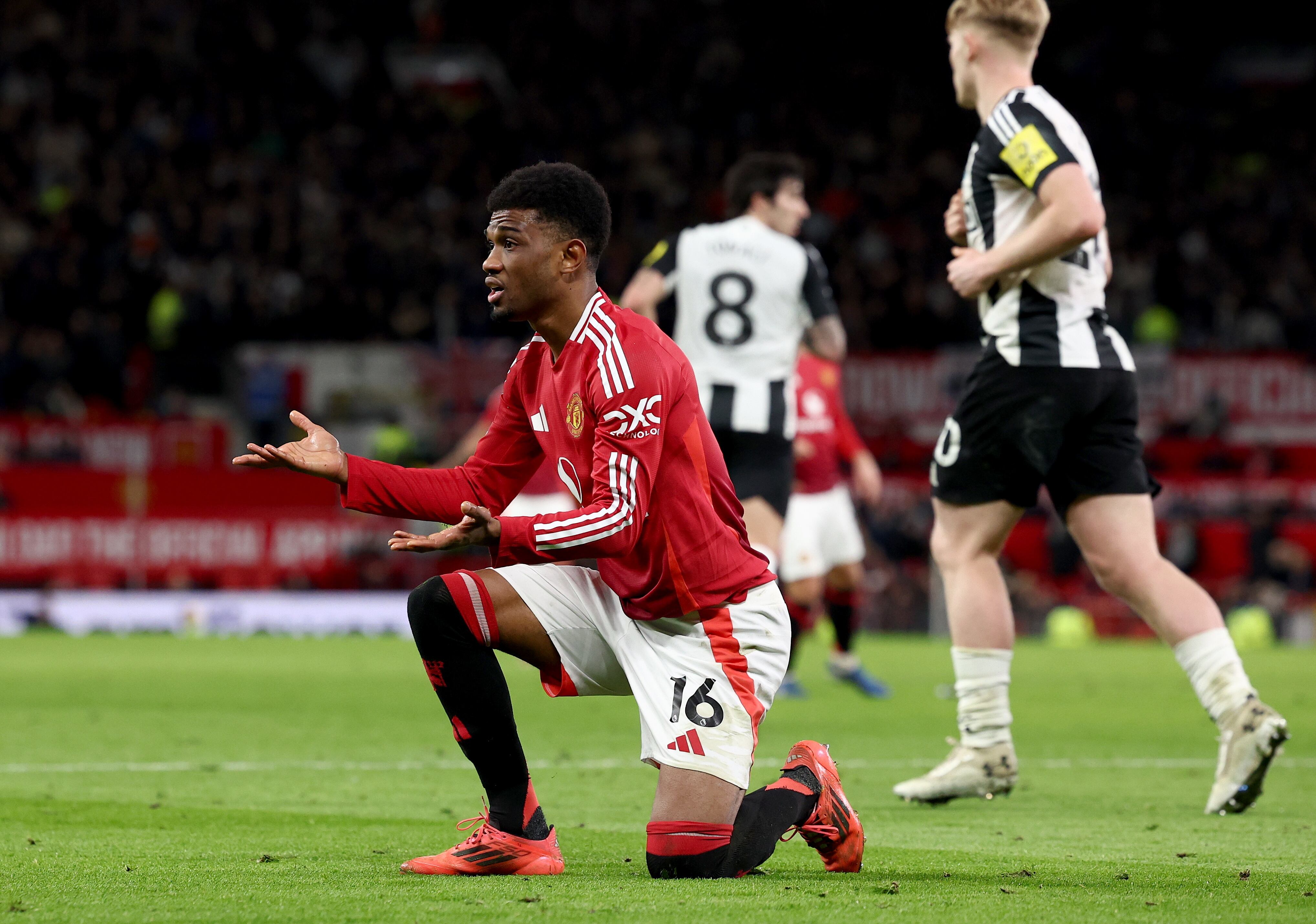 Manchester (United Kingdom), 30/12/2024.- Amad Diallo of Manchester United reacts during the English Premier League match between Manchester United and Newcastle United in Manchester, Britain, 30 December 2024. (Reino Unido) EFE/EPA/ADAM VAUGHAN EDITORIAL USE ONLY. No use with unauthorized audio, video, data, fixture lists, club/league logos, 'live' services or NFTs. Online in-match use limited to 120 images, no video emulation. No use in betting, games or single club/league/player publications.