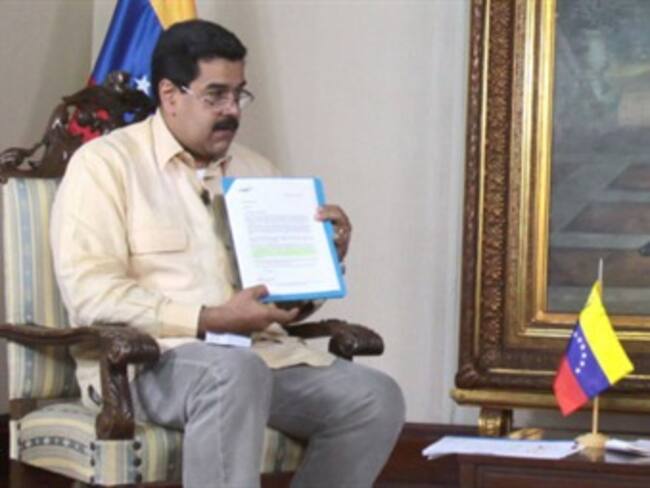 Oposición rechaza interpretación de Maduro sobre la Constitución