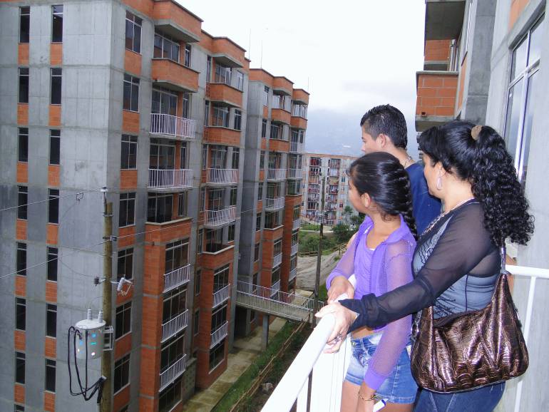 Viviendas entregadas por el Isvimed en Nuevo Occidente. 