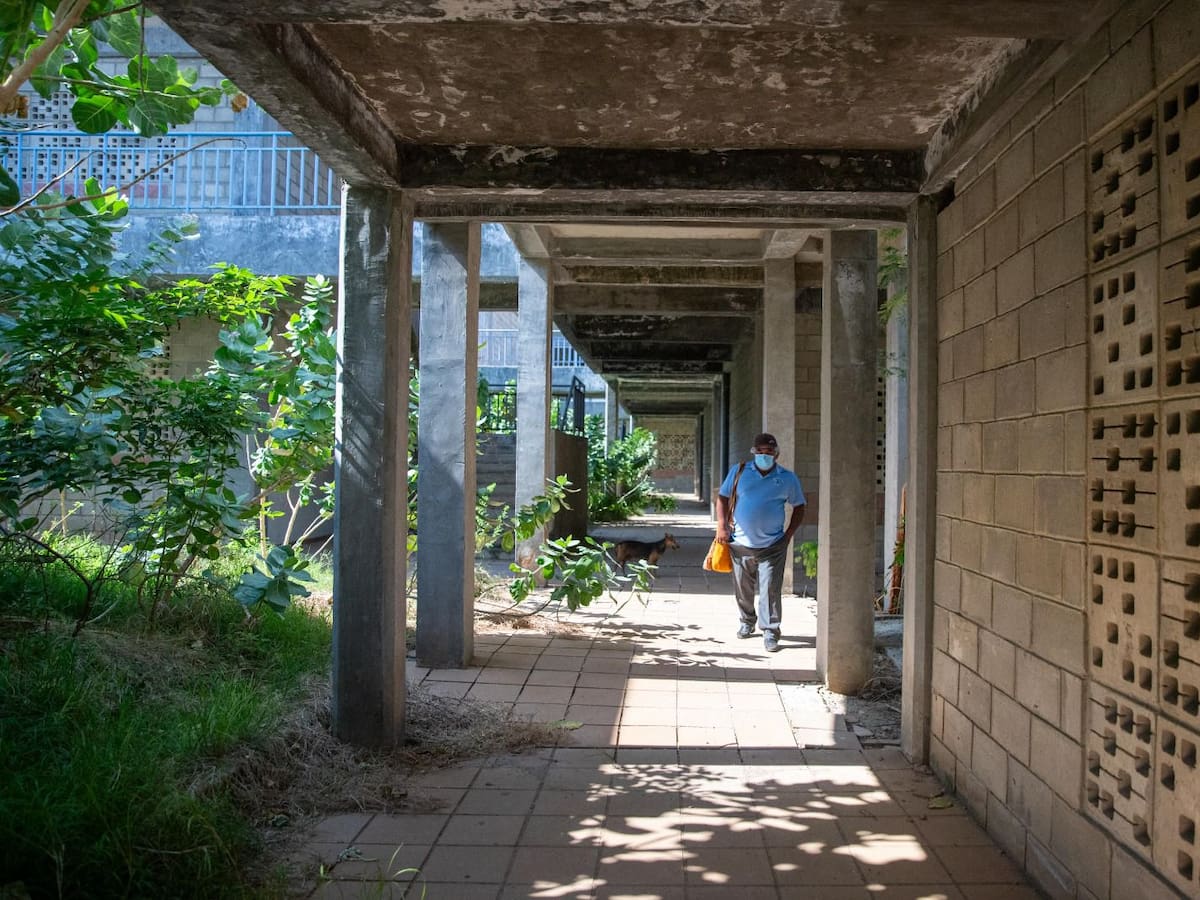 Megacolegio de Taganga en Santa Marta genera controversia entre la Alcaldía y la Gobernación