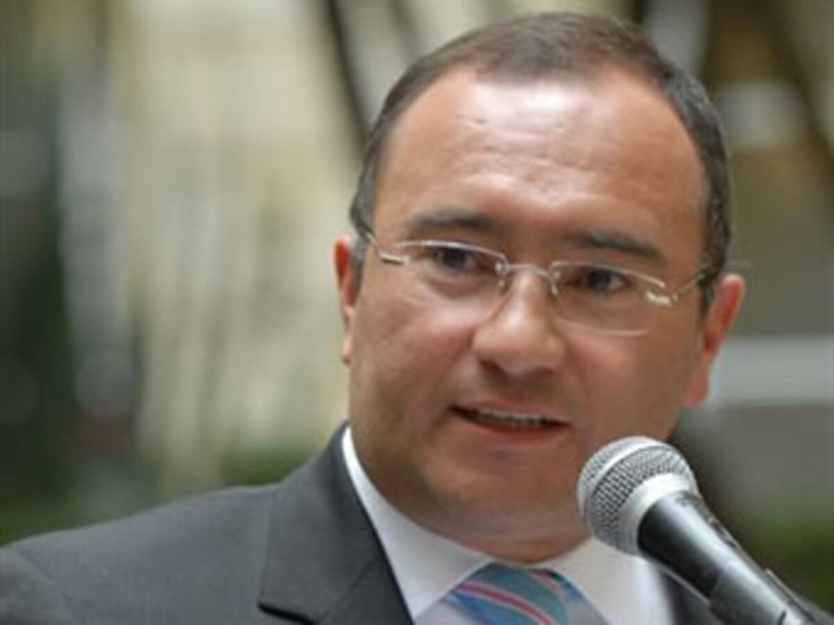 Personas influyentes en líos con la justicia deben ir a las cárceles y no a las clínicas, dice Zar Anticorrupción