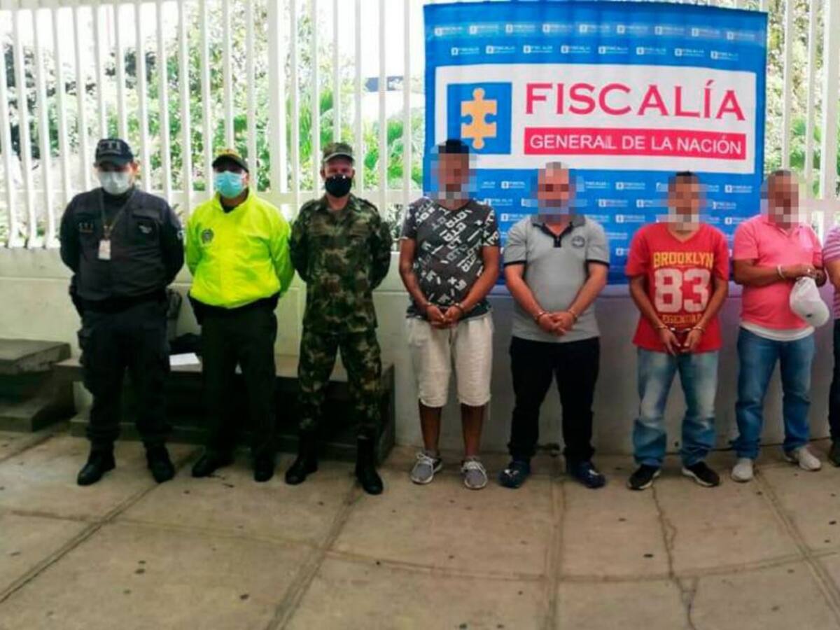 Desarticulan banda liderada por un Policía