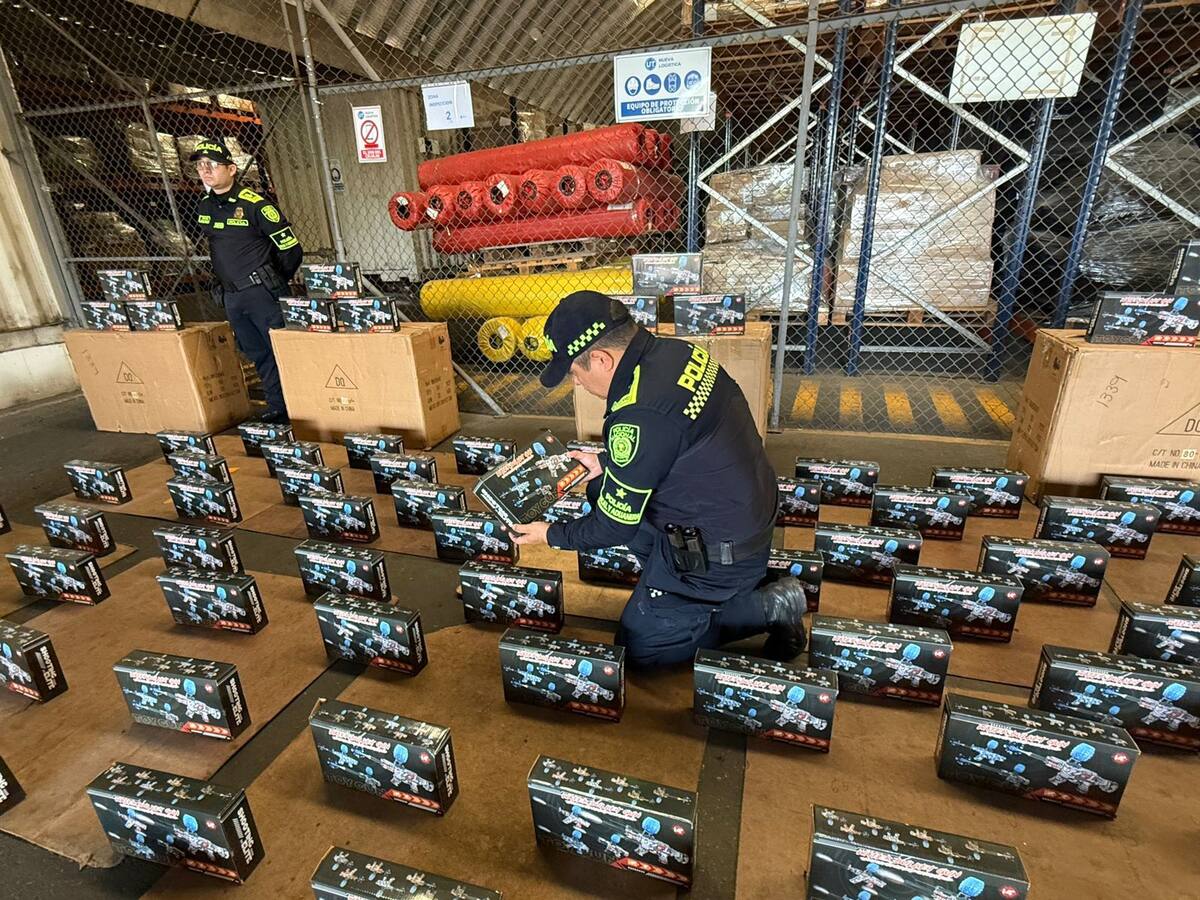 Policía Fiscal y Aduanera decomisó mercancía ilegal avaluada en más de $12 mil millones en Bolívar