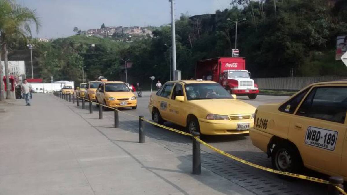 Taxistas de Manizales anuncian paro para este martes 28