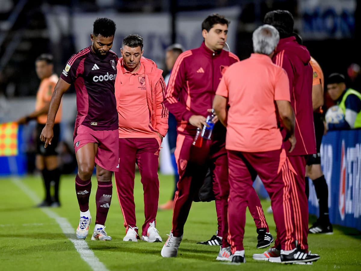 Miguel Borja salió llorando de partido por lesión: Marcelo Gallardo explicó qué tan grave es