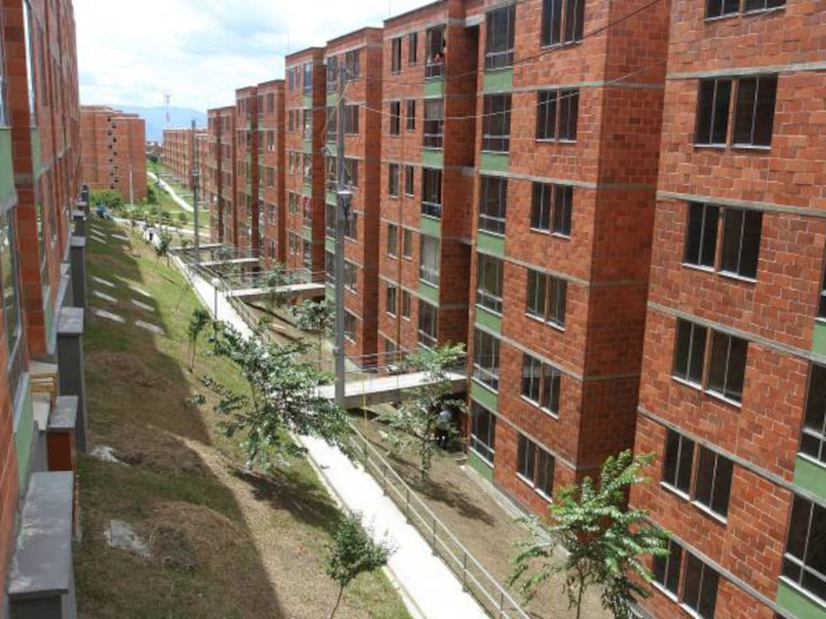 Gobierno nacional construirá 30.000 viviendas nuevas en Bogotá