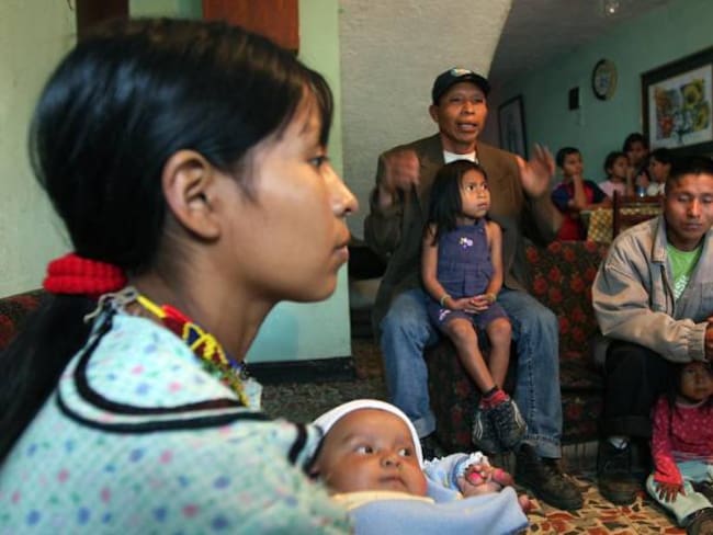 Buscan vivienda para 59 familias Embera que serán desalojadas en Bogotá