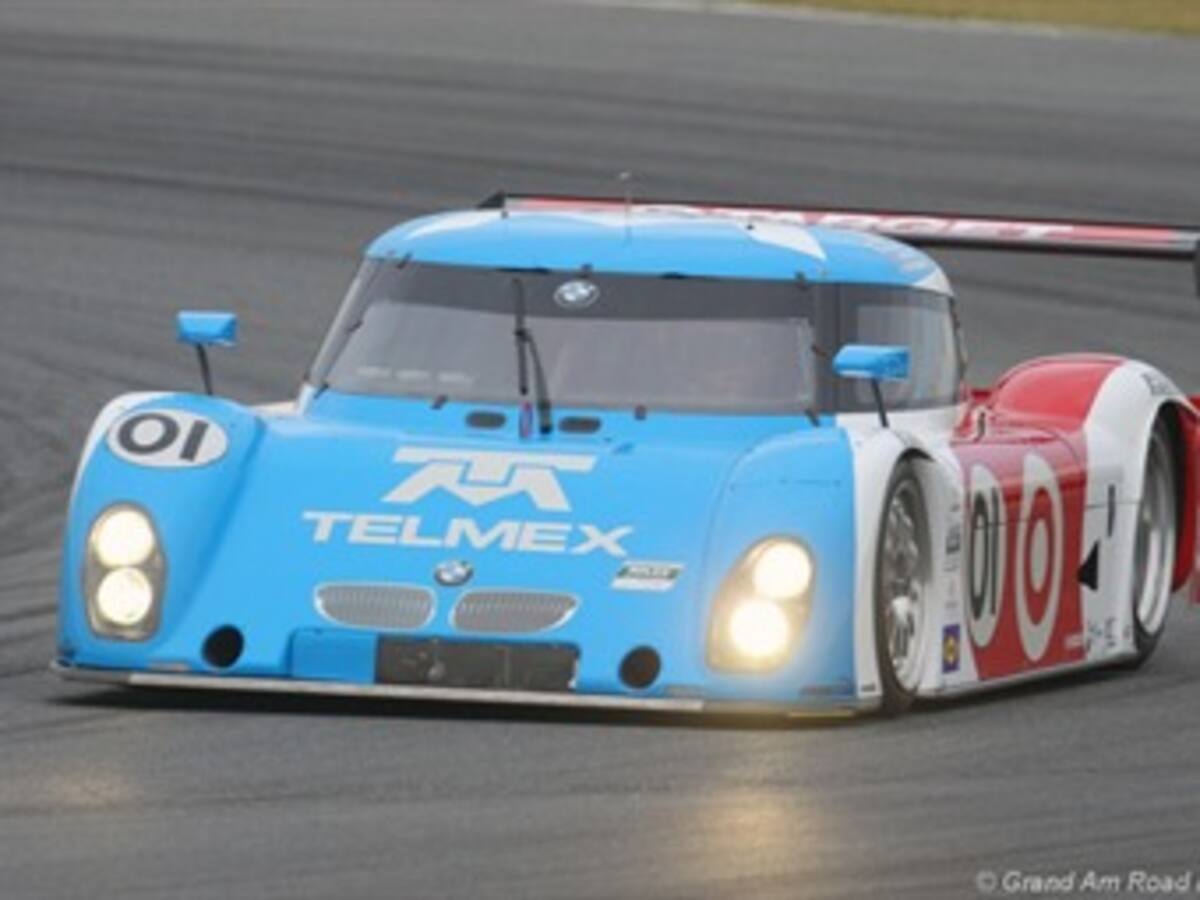 Juan Pablo Montoya y su equipo fueron segundos en las 24 Horas de Daytona