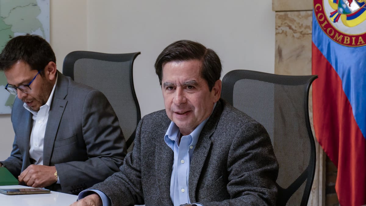 MinInterior defiende reforma a la salud y asegura fue concertada con todos los sectores