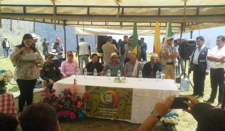 Uno de los temas del acuerdo es el rechazo a la mega minería en los dos departamentos.