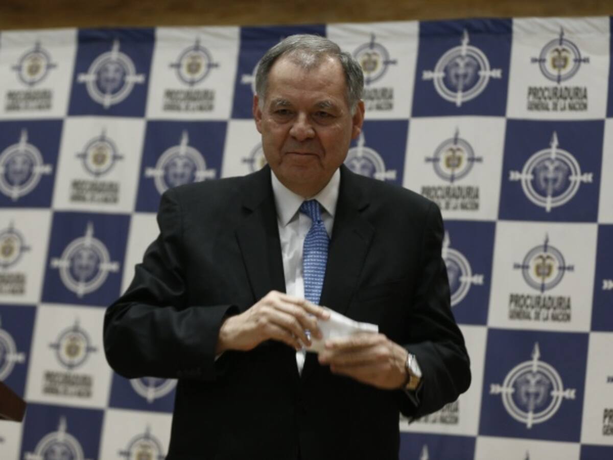 Alejandro Ordóñez asistirá a reunión Santos - Uribe
