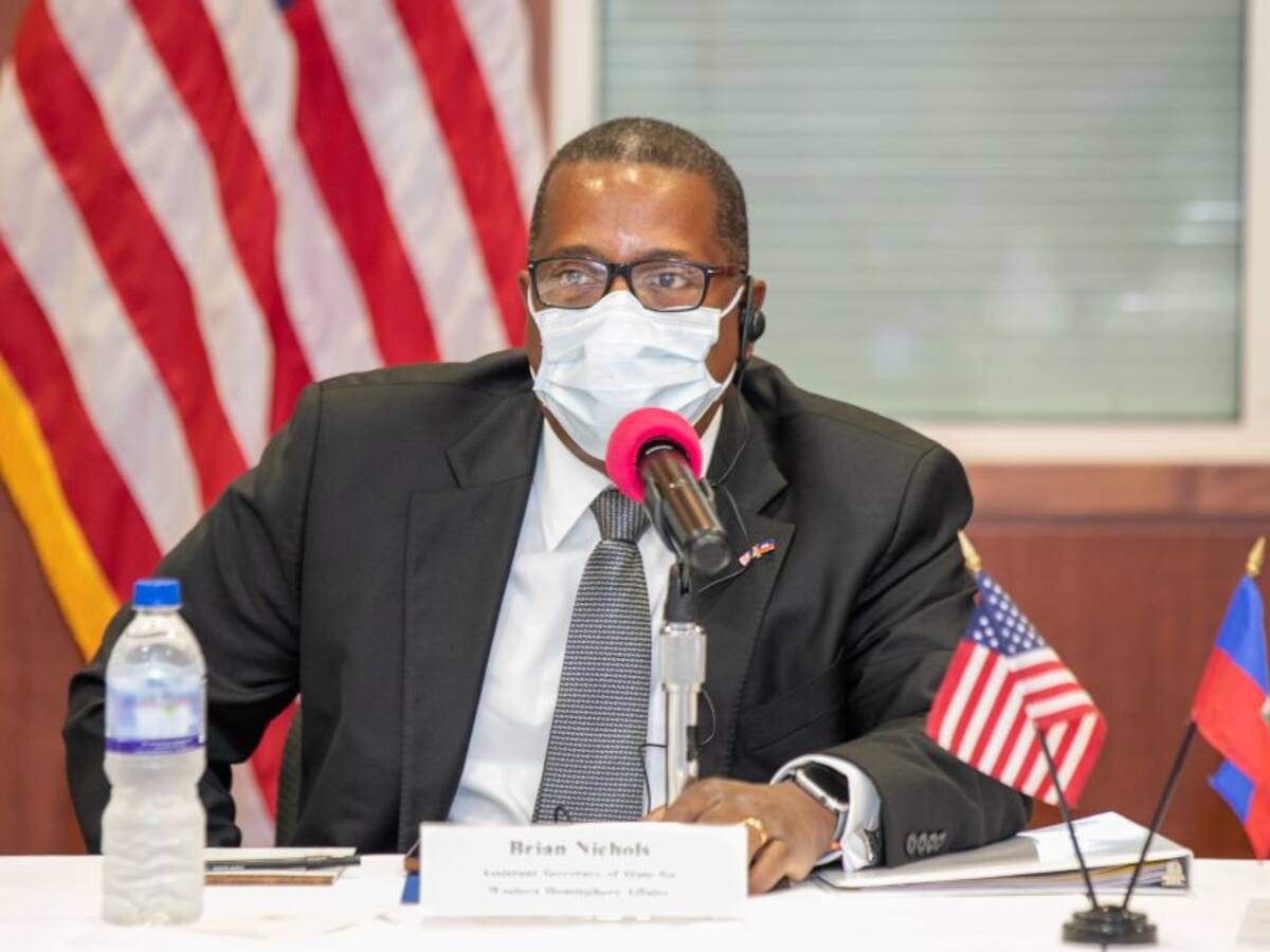 EE.UU. consultó a Colombia sobre retiro de FARC de lista terrorista