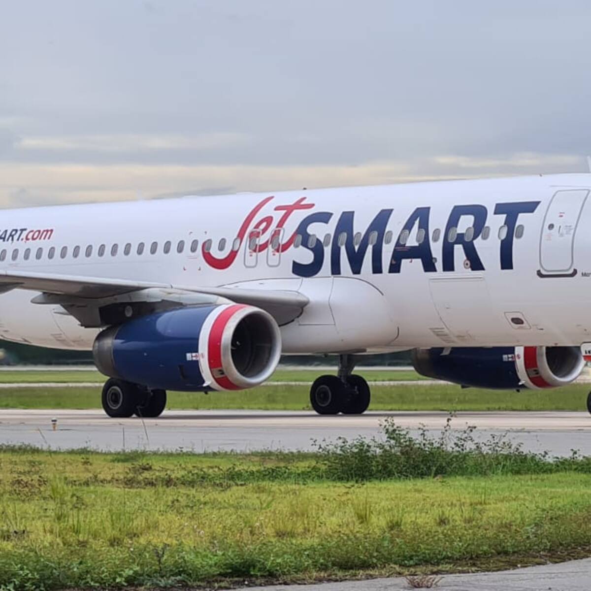 JetSMART retoma vuelos en Pereira y el Matecaña avanza en la recuperación de su operación