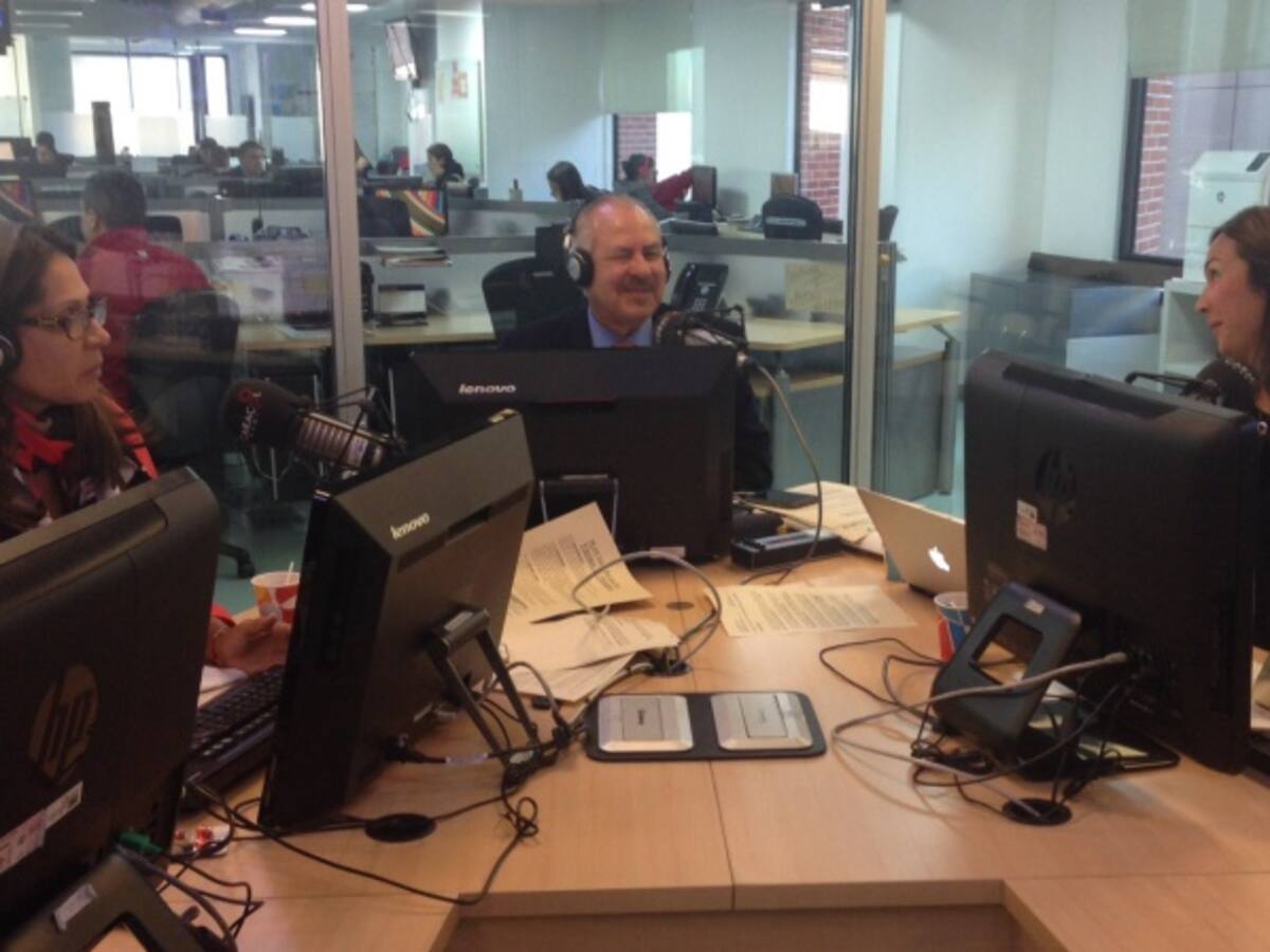 Los líderes de opinión ratifican que se informan por Caracol Radio