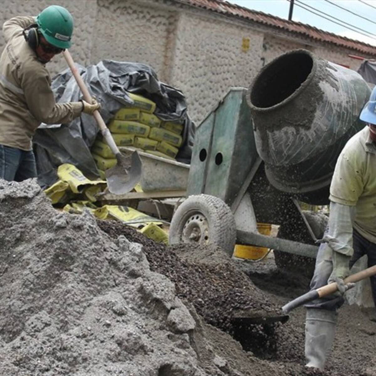 Producción de cemento gris en Colombia aumenta levemente en noviembre, pero los despachos caen 7,9%