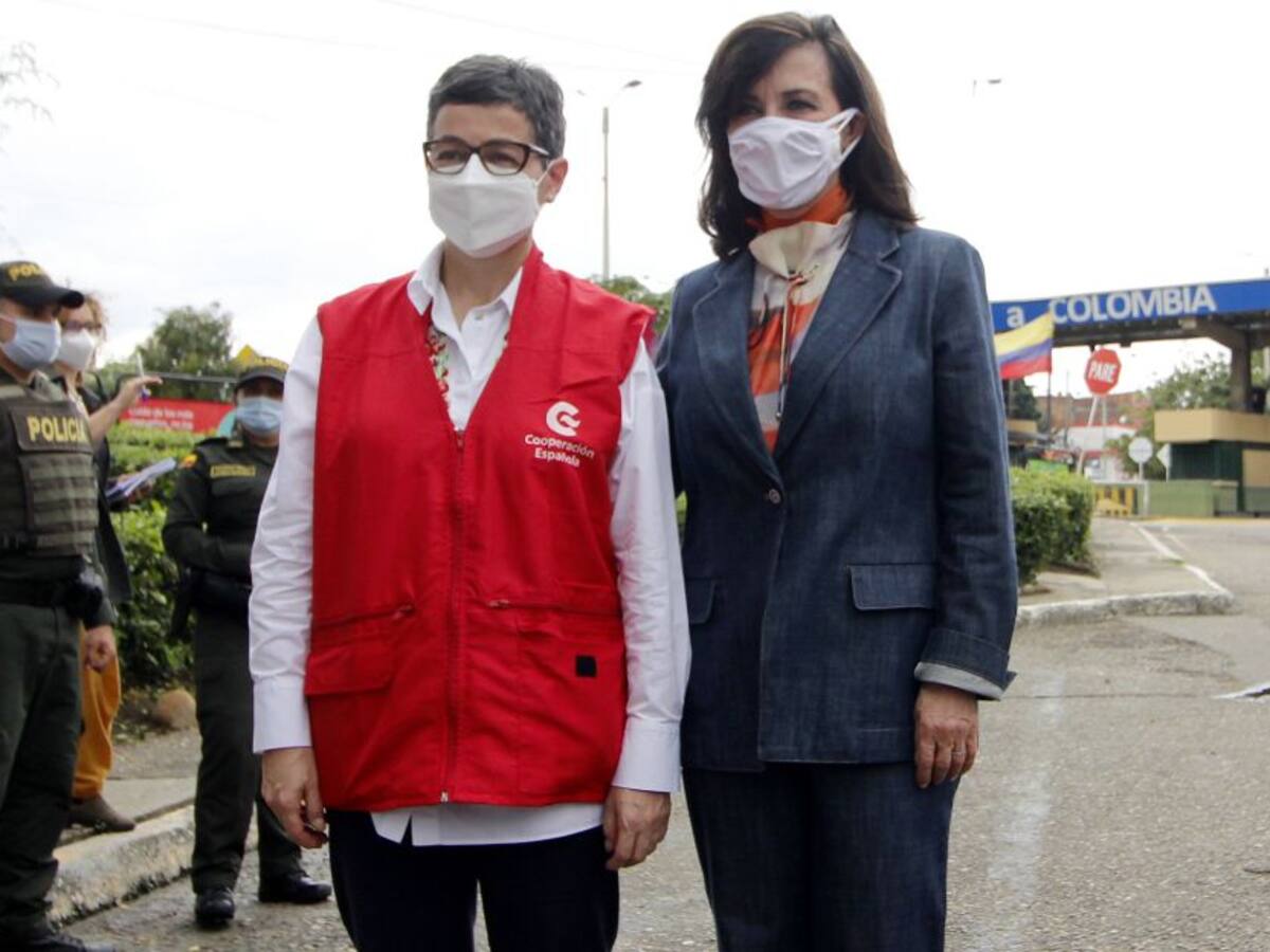 Maduro revisará relación con España por visita de canciller en Colombia