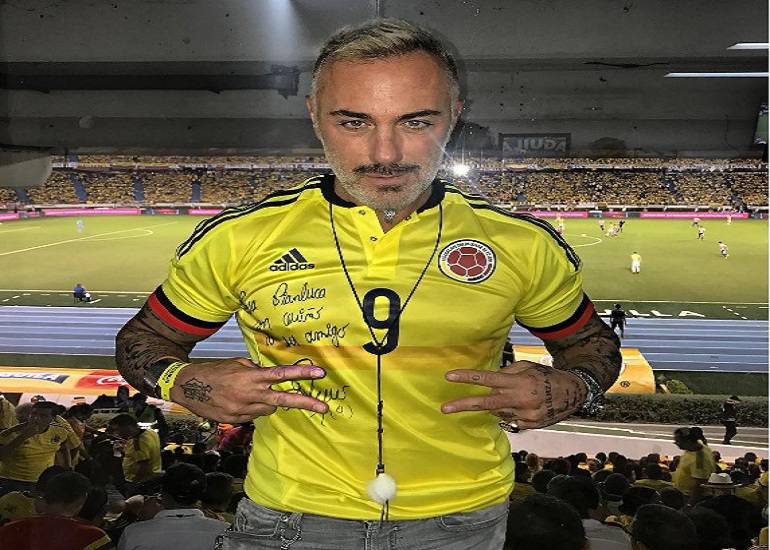 Empresario Gianluca Vacchi en el Metropolitano