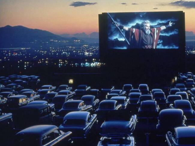 ¡Regresa el cine a Pereira! Las películas serán vistas desde los carros