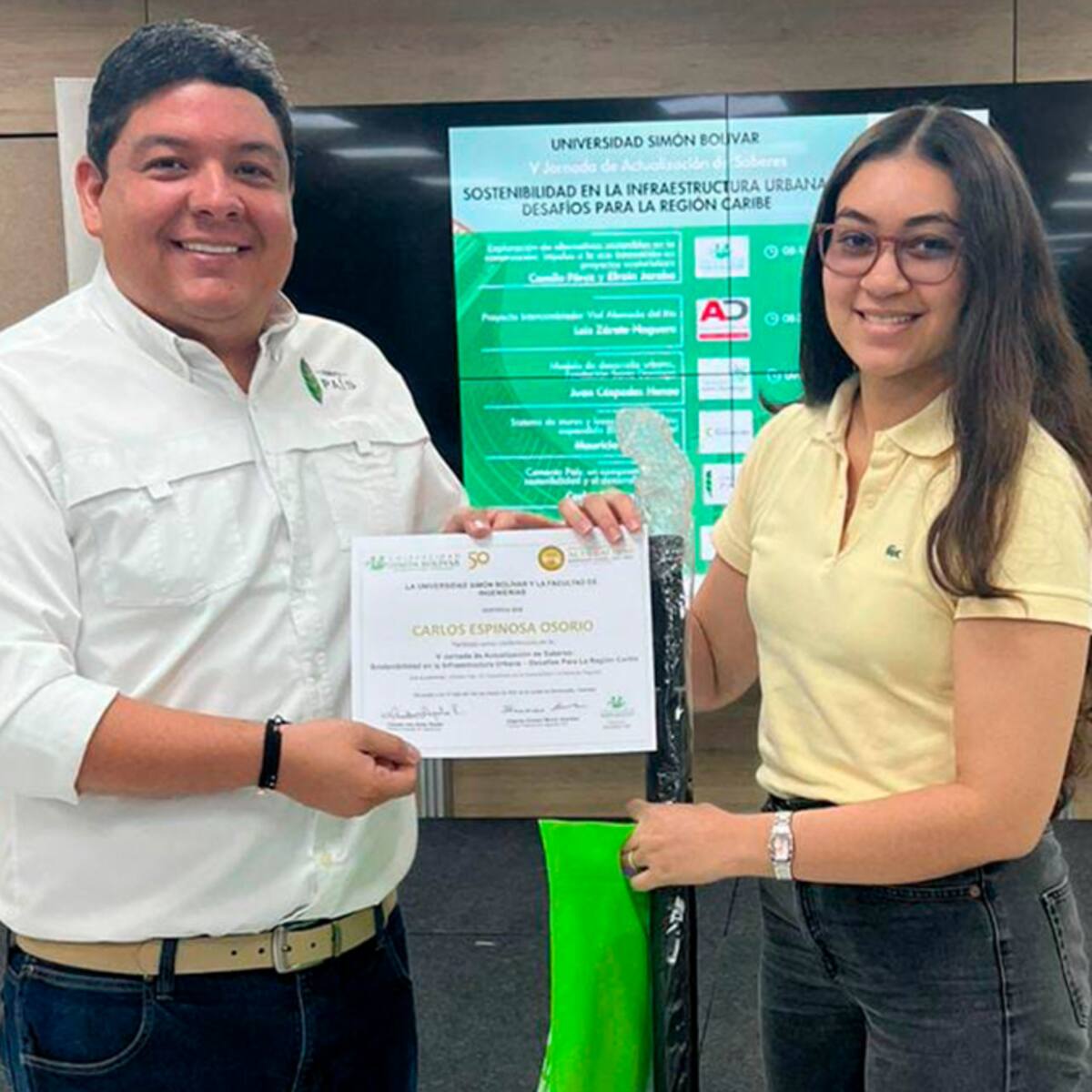 Cemento País estuvo en la V Jornada de Actualización de Saberes en la USB de Barranquilla