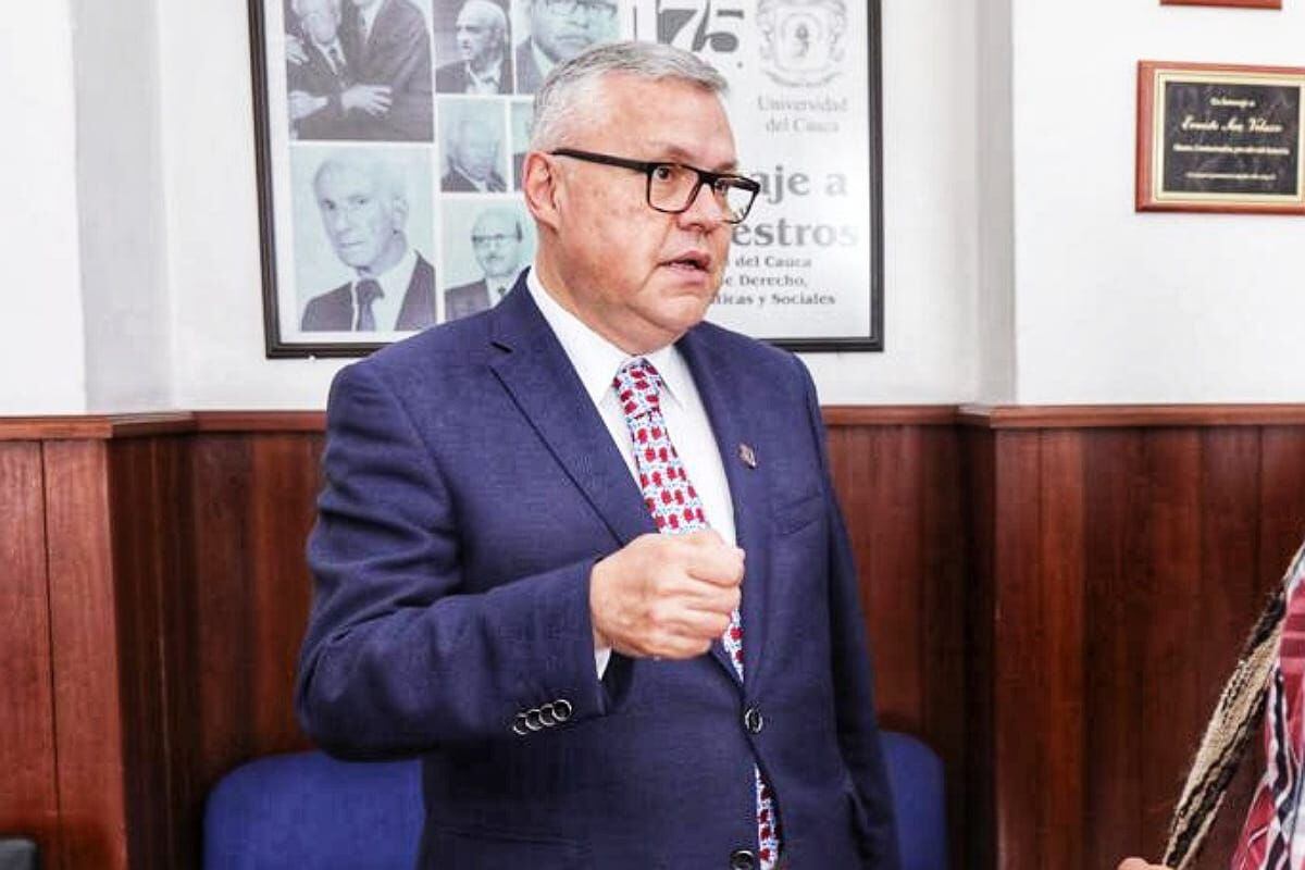 El Ministro Néstor Osuna participó en el foro académico 'El cambio en la política criminal y los retos para la construcción de la Paz Total' en la Universidad del Cauca. Crédito: MinJusticia.