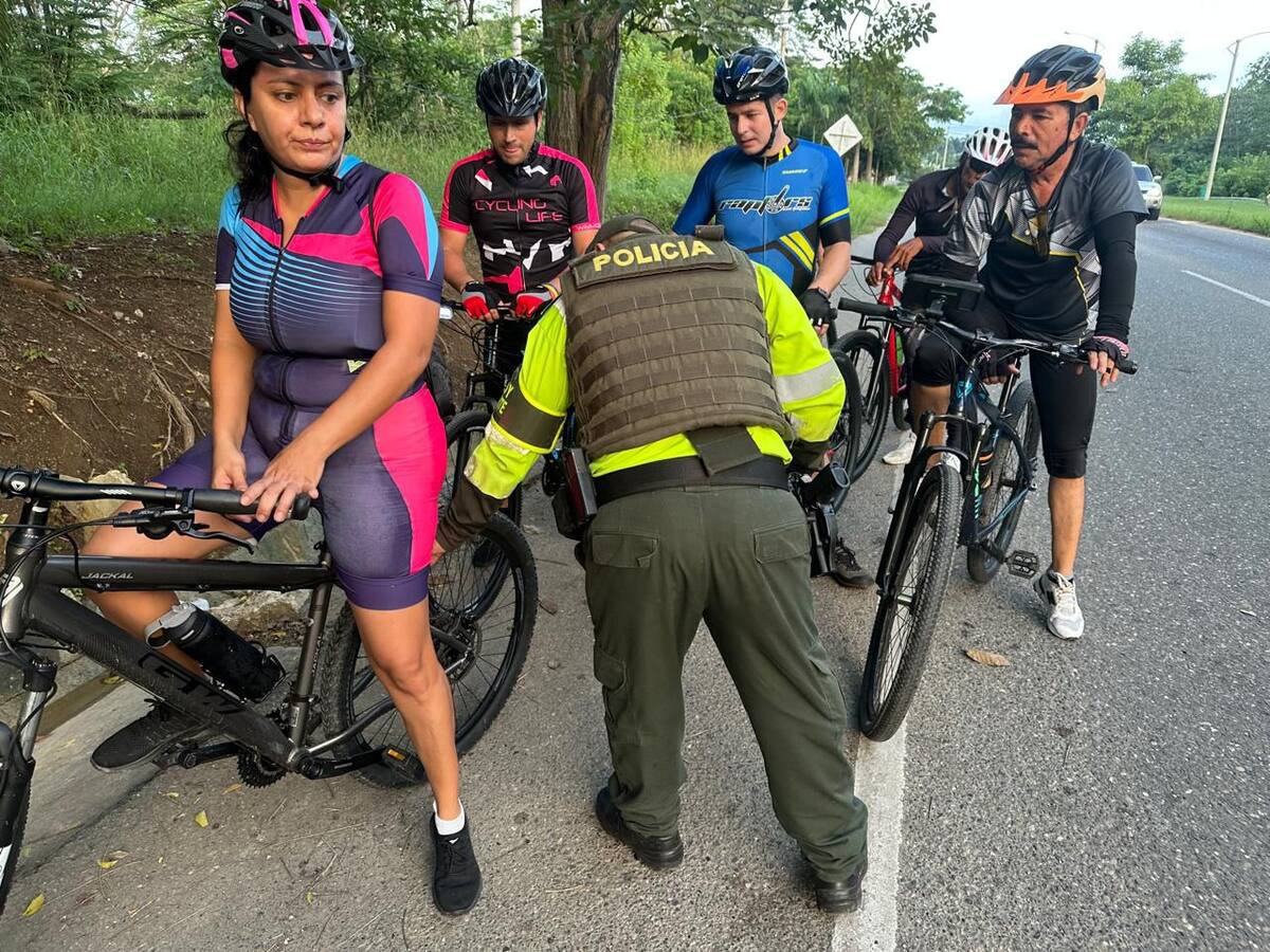 Campaña de prevención busca prevenir accidentes con ciclistas en Bolívar