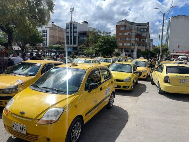 Taxistas de Sogamoso protestan contra la implementación del taxímetro