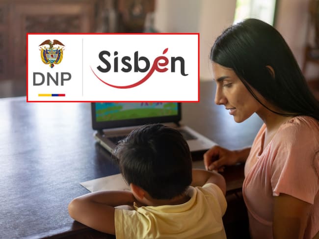 Logo del Sisbén e imagen de referencia de familia. Fotos: DNP / Getty Images