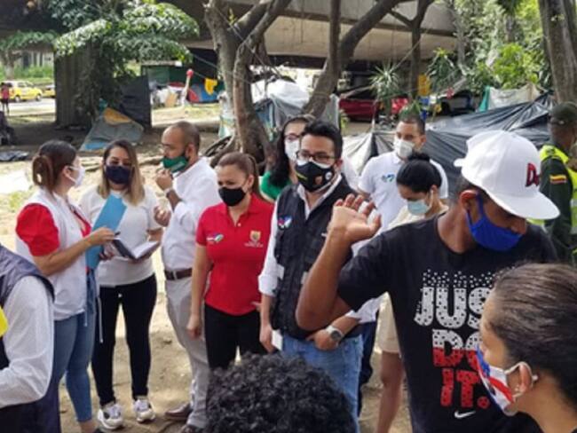 Familias venezolanas deberán desalojar zonas verdes de Cali