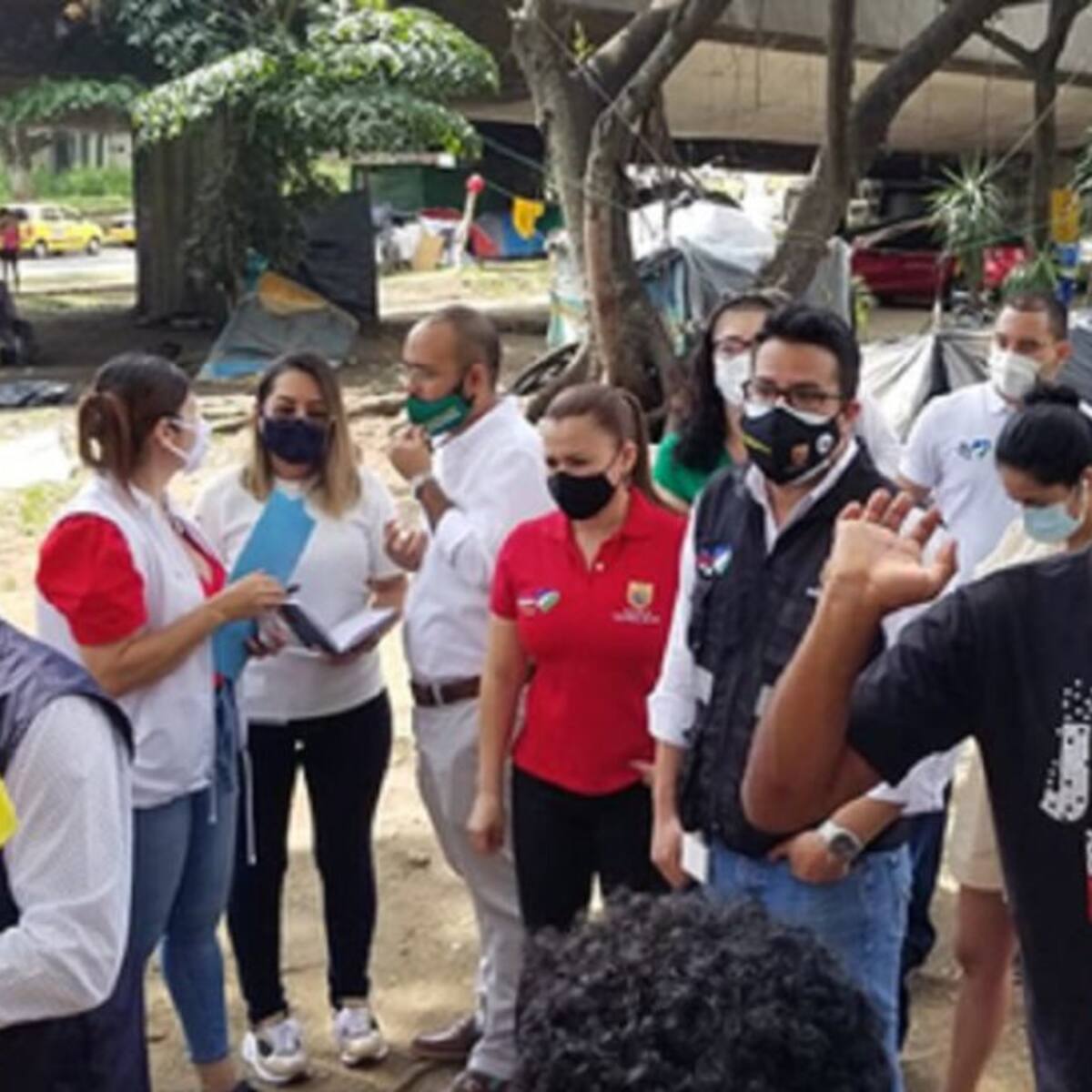 Familias venezolanas deberán desalojar zonas verdes de Cali