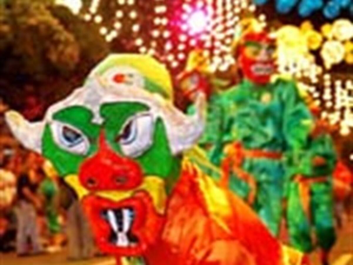 Desfile de Danzas, Mitos y Leyendas en Medellín